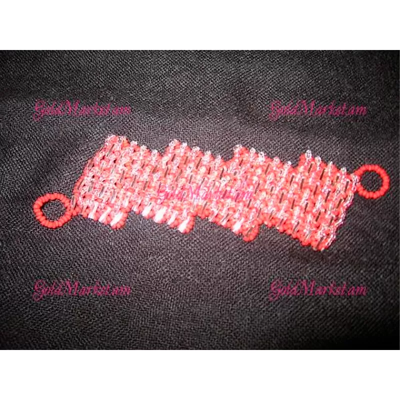 Կարմիր թևնոց