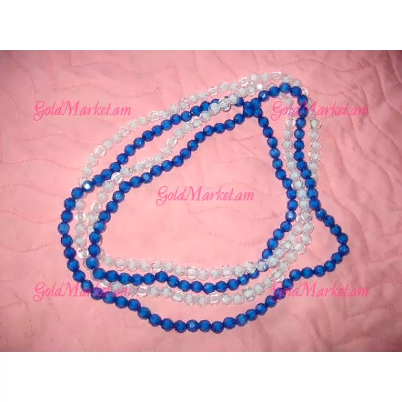 Կապույտ-սպիտակ քարերով վզնոցներ