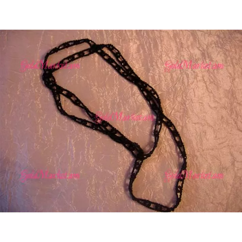 Սև քարերով վզնոց