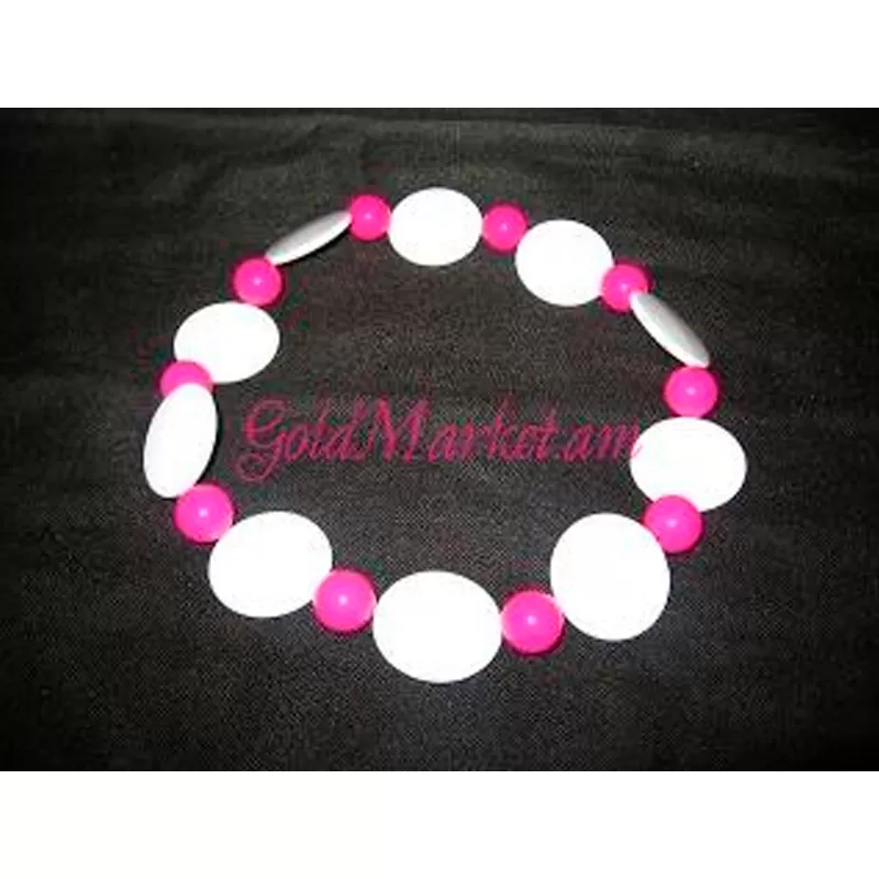 Վզնոց վարդագույն-սպիտակ քարերով