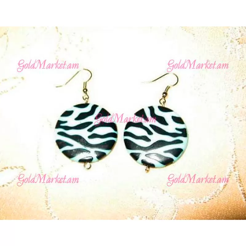 Զոլերով ականջող