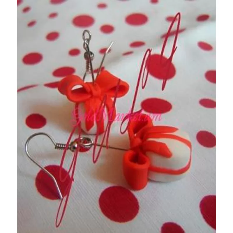 Gift earrings