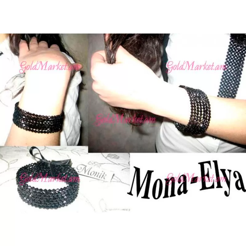 Թևնոց սև քարերով