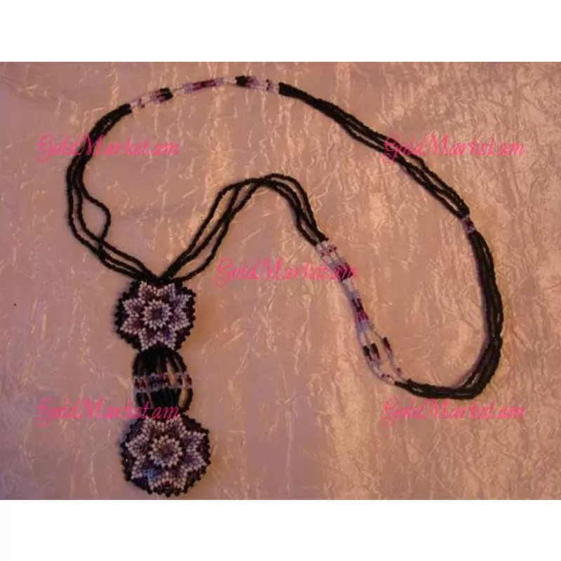 Նախշերով վզնոց