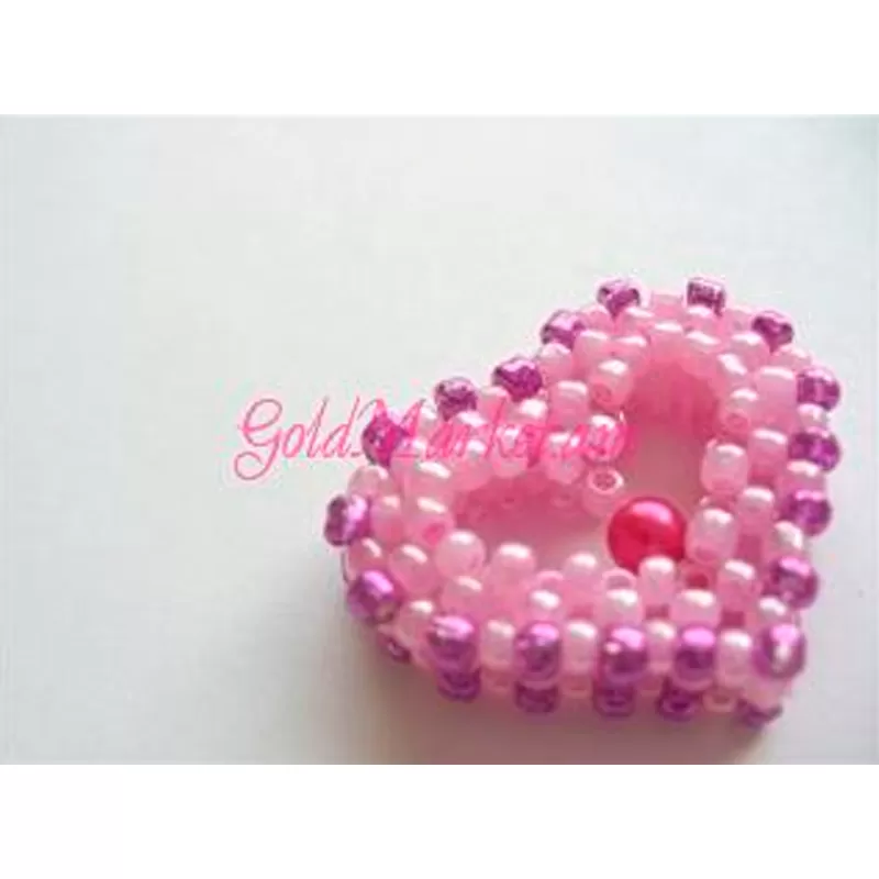 Heart-shaped pendant